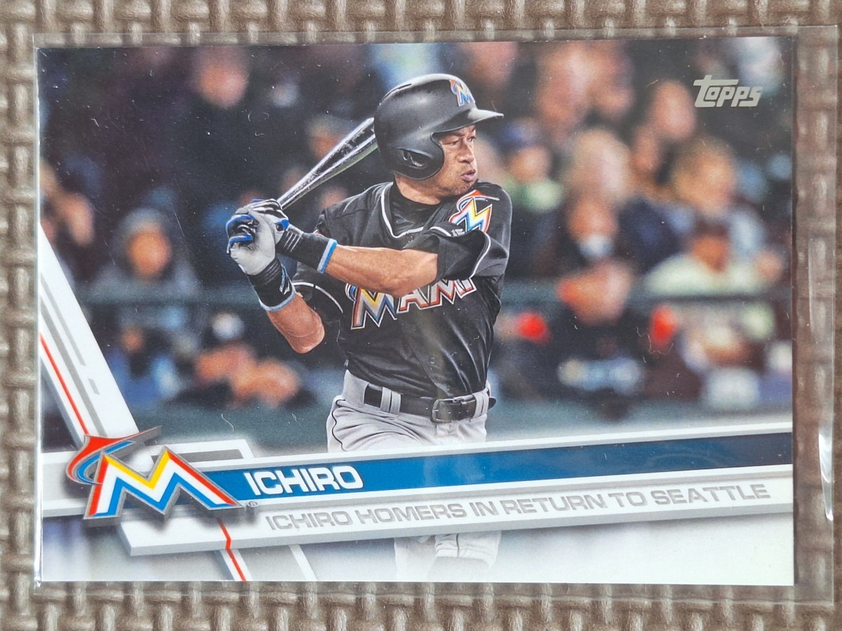 2017 Topps Update #US80 ICHIRO SUZUKI Friendly Fire Miami Marlins New York Yankees Seattle Mariners Orix Blue Wave_画像1