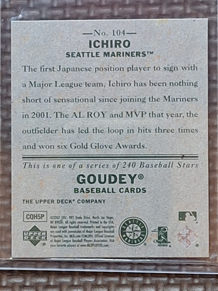 2007 Upper Deck Goudey #104 ICHIRO SUZUKI Green Back Mini Seattle Mariners Orix Blue Wave_画像2