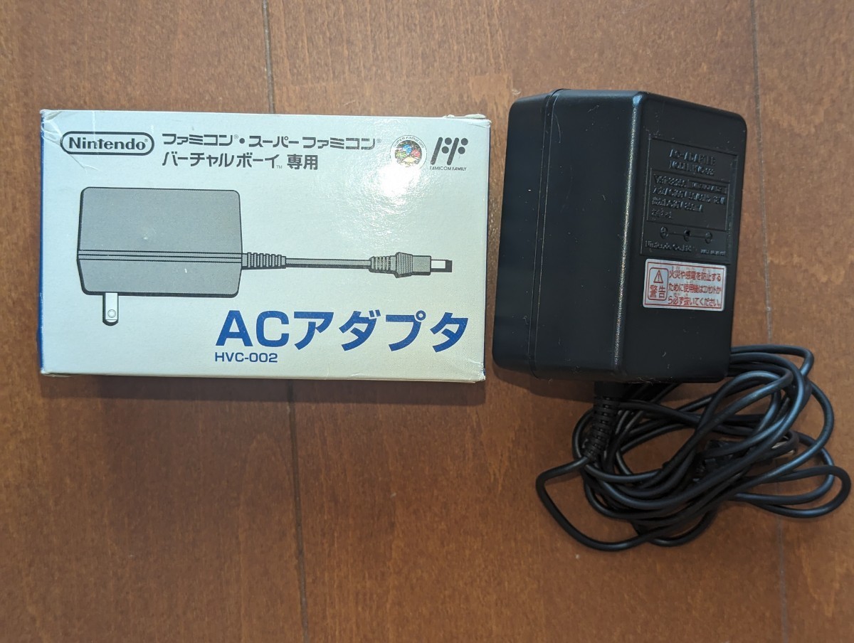 Nintendo ニューファミリーコンピューター AV仕様 HVC-NFFニューファミコン本体＋専用アダプタ＋ヨッシーのクッキー レトロゲーム _画像10