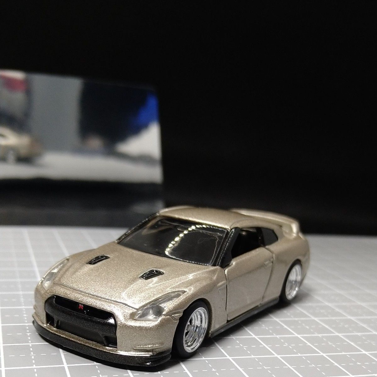 トミカ GT-R カスタム(深リムローダウン*)