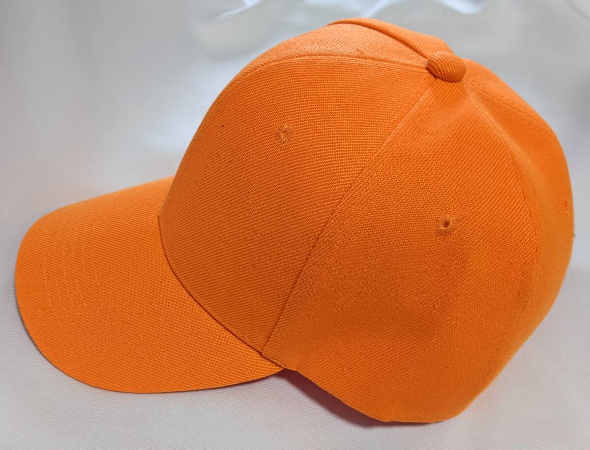 【1円出品】野球帽子オレンジ 橙 ポリエステル100% 後ろのマジックテープでサイズ調節可能_画像1