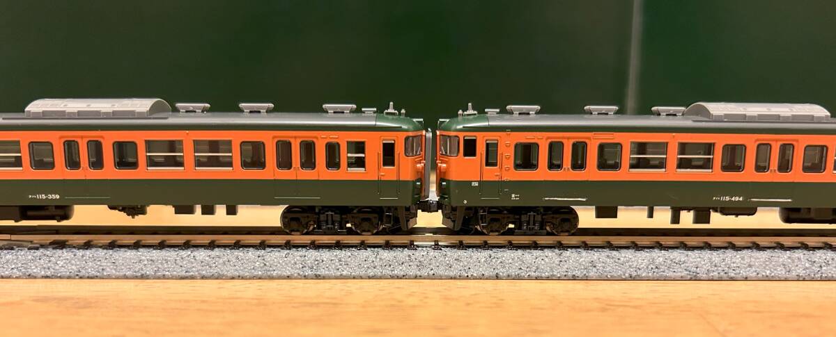 TOMIX（98224、98226）115系300代近郊電車（湘南色）小山車Y383、367編成＋Y441編成11両セット_画像9