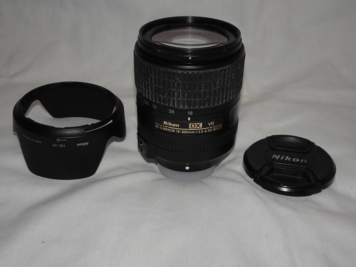 ☆ Nikon AF-S DX 18-300mm f3.5-6.3G ED VR USED品 ☆