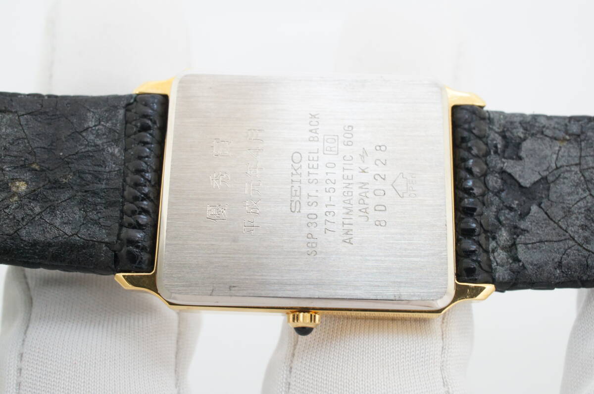 B117●作動良好 未使用デッドストック SEIKO セイコー DOLCE ドルチェ 7731-5210 金文字盤 耐磁 メンズ腕時計 ゴールド金 クォーツの画像7