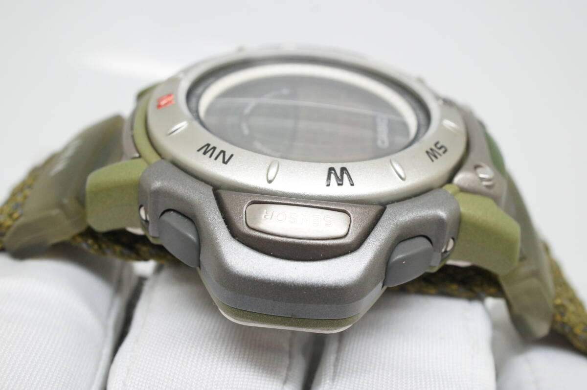 B134●作動良好 未使用デッドストック CASIO カシオ PROTREK プロトレック Ley レイ PRL-35WJ WWF メンズ腕時計 デジタル クォーツの画像4