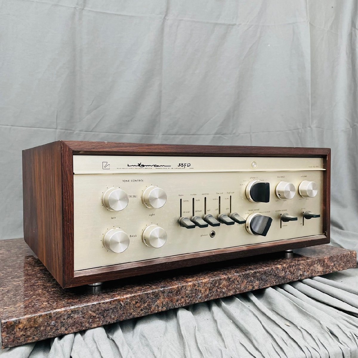 通電確認済み/LUXMAN/ラックスマン/プリメインアンプ/L-560/オーディオ/リアルウッドパネル/日本製 通電確認済み/LUXMAN/ラックスマン/プリメインアンプ/L-560/オーディオ/リアルウッドパネル/日本製