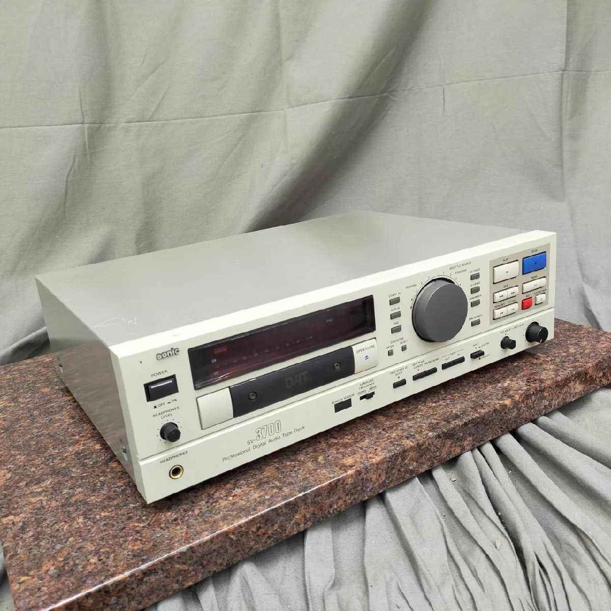 P556☆【現状品】Panasonic パナソニック SV-3700③ DATデッキ_画像1