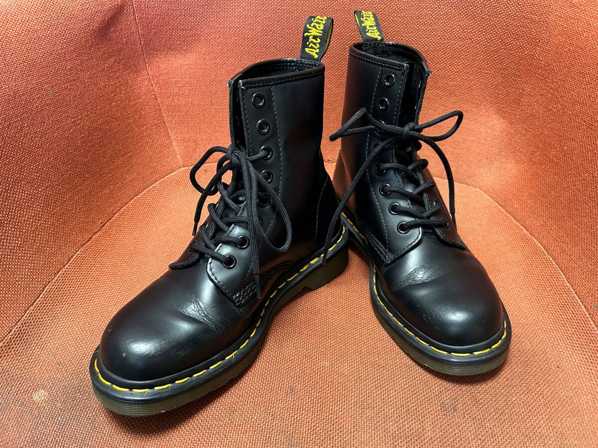  ★Dr.Martens ドクターマーチン ８ホール　シューズ　★UK 4 ブラック　シューズ 靴 レザーブーツ カジュアル レディース _画像1