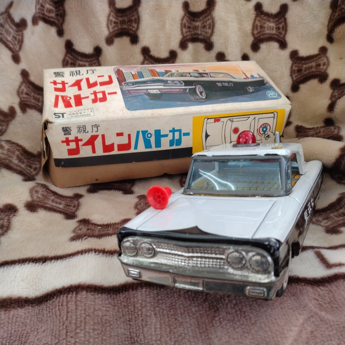 Aoki Metropolitan Depale Depale Depale Siren Pato Car Tour Kimono Boxs в то время, Showa Retro Toy Japan Vintage Police Car