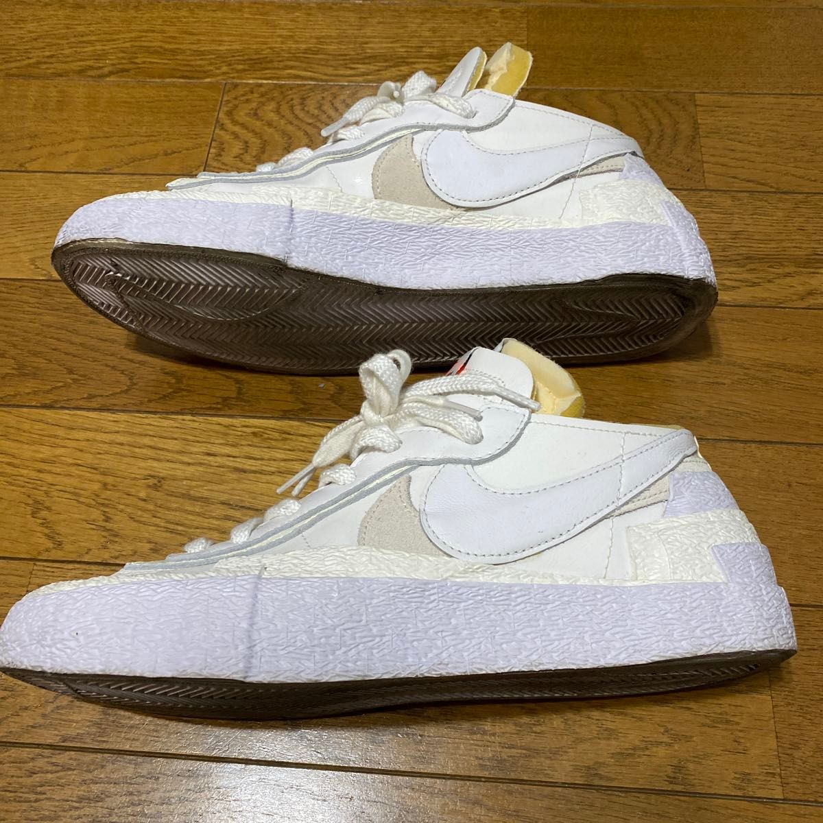 NIKE SACAI ブレーザー LOW ホワイト パテント レザー 26 サカイ NIKE SACAI ブレーザー LOW ホワイト パテント レザー 26 サカイ
