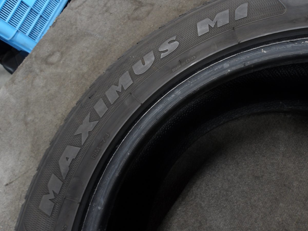 『MAXTREK　マックストレック　MAXIMUS M1　215/55R17　2022年製　夏タイヤ　ノーマルタイヤ　1本のみ』_画像4