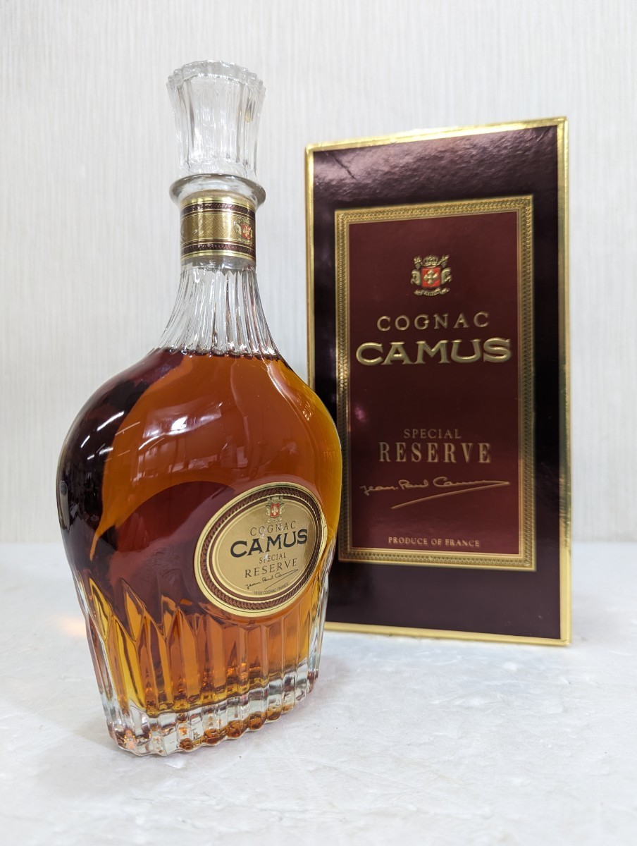 [K 2809] 1円スタート！ CAMUS RESERVE カミュ スペシャルリザーブ 箱付き コニャック ブランデー cognac 古酒 _画像1