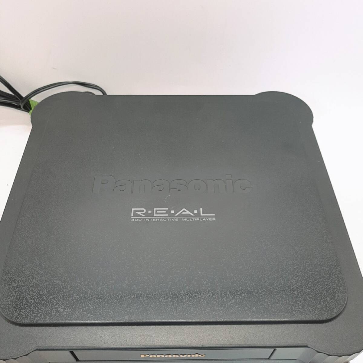 r245【1円スタート】 Panasonic パナソニック 3DO REAL 本体 FZ-1 インタラクティブマルチプレーヤー 通電のみ確認済 現状品 レトロ _画像2