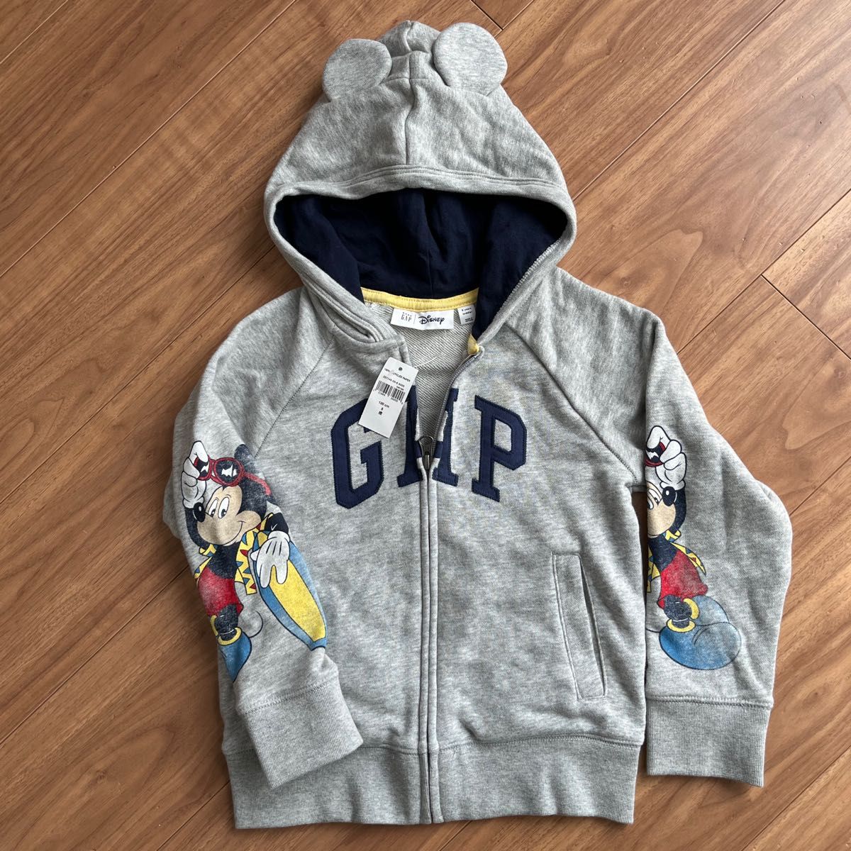 【120サイズ、新品、タグ付き】 GAP、パーカー ジップアップパーカー、ディズニー、ミッキーマウス、耳付き