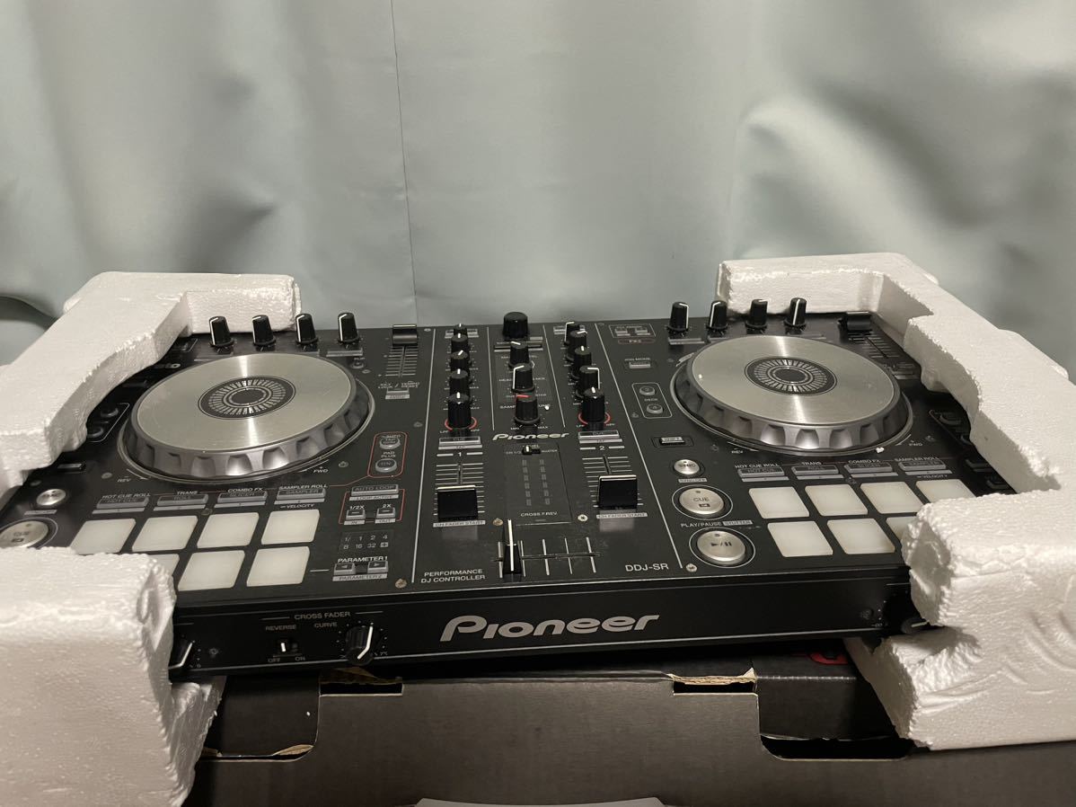 展示品★新品同様★PIONEER★パイオニア★DJ DDJ SR★DJコントローラー★serato Lite DJ pro★Numark★完動品★動作確認済み★_画像7