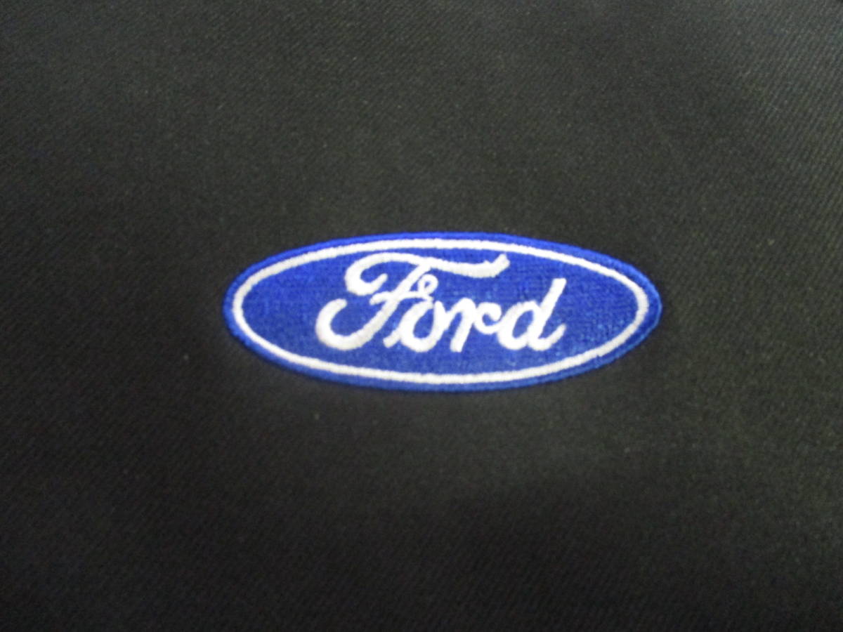 ◆C3052【良品】FORD フォード 純正 取扱説明書 取説 車検証ケース 車検証入れ 布製 ファスナータイプ 全国一律送料520円_画像5