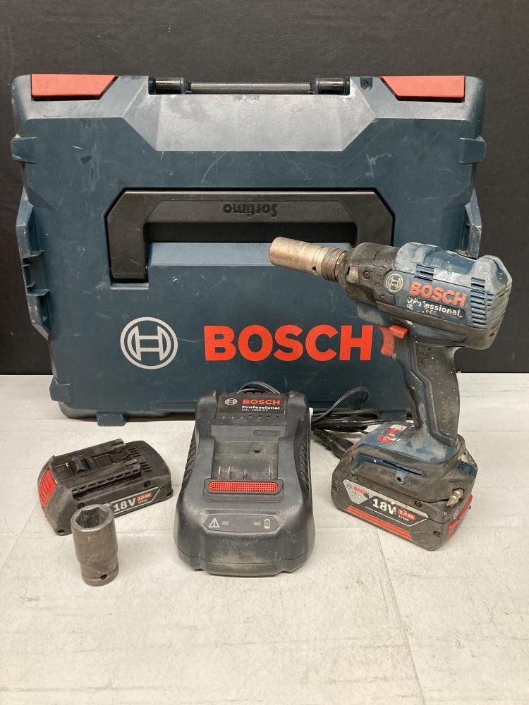 019■ジャンク扱い品■BOSCH コードレスインパクトドライバ GDX18V-ECP バッテリー×2 充電器 付属_画像1