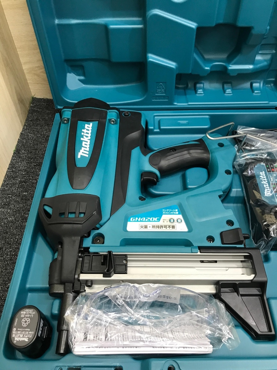 011◎未使用品◎マキタ makita コンクリート用ガス釘打ち機 GN420C_画像2