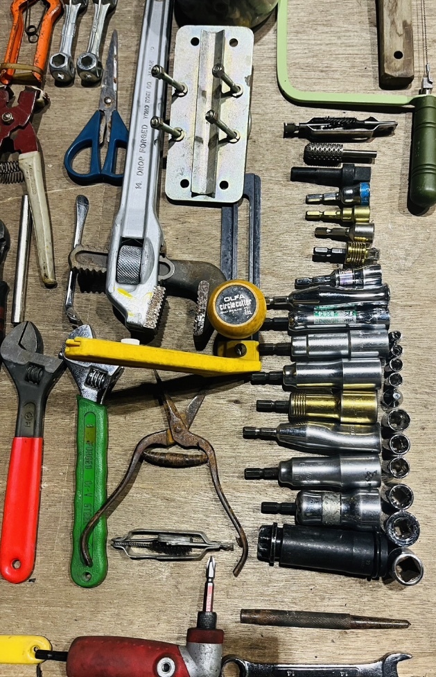 手工具 まとめ 124点 工具 メーカー多数 サイズ様々 ソケット ドライバー ペンチ ストリッパー バール 工具ハンドツール_画像5