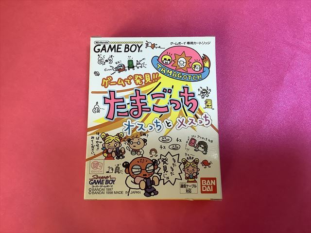 美新品！GB　ゲームで発見たまごっち 　オスっちとメスっち　　　_画像1