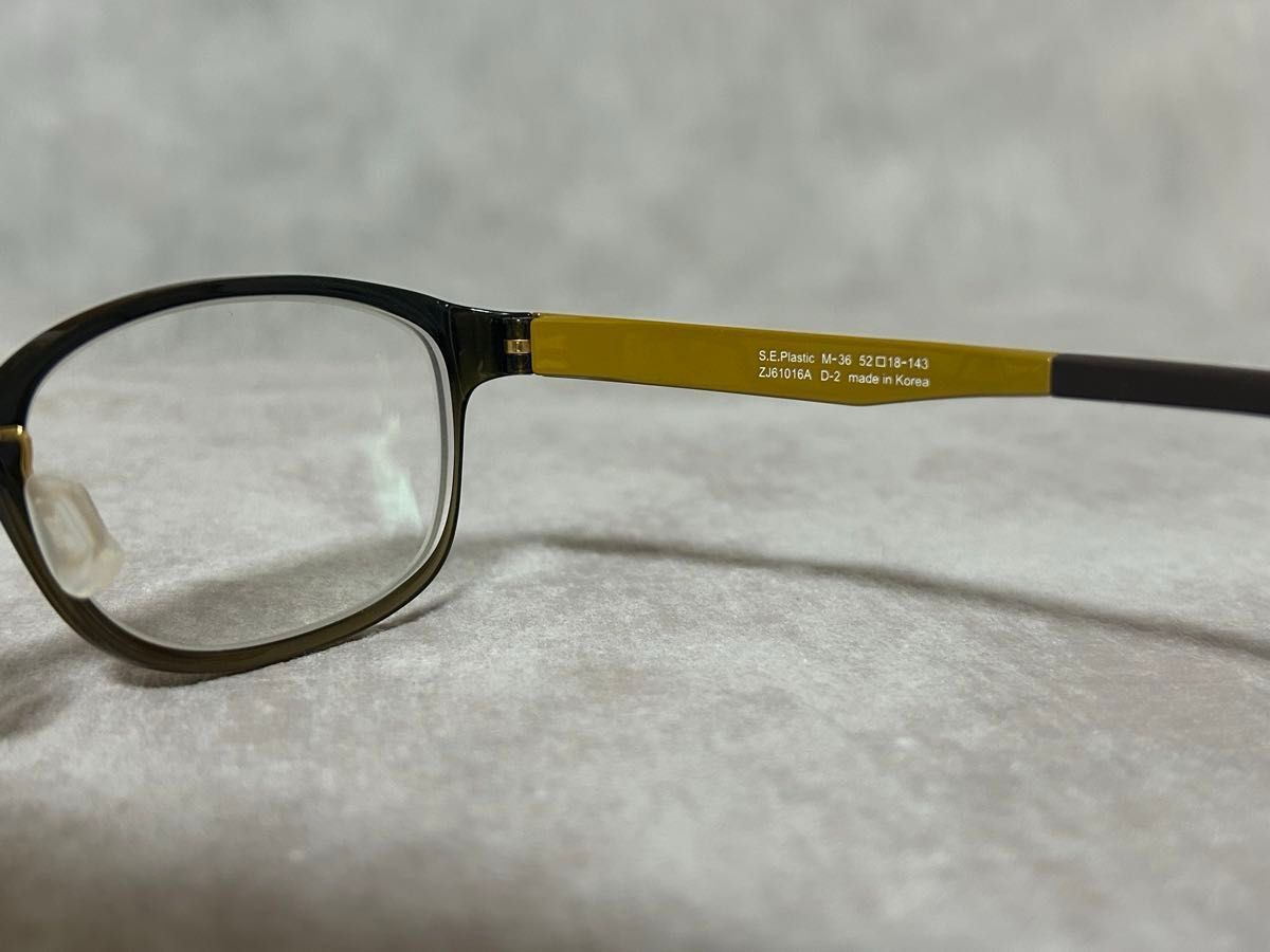 一度使用のみ美品　Zoff SMART ゾフスマート　メガネ　52 眼鏡