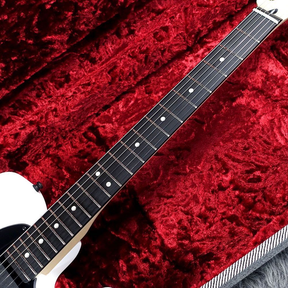 美品 Fender Jim Root Telecaster Flat White テレキャスター フェンダー EMG エボニー 指板 ハードケース_画像3