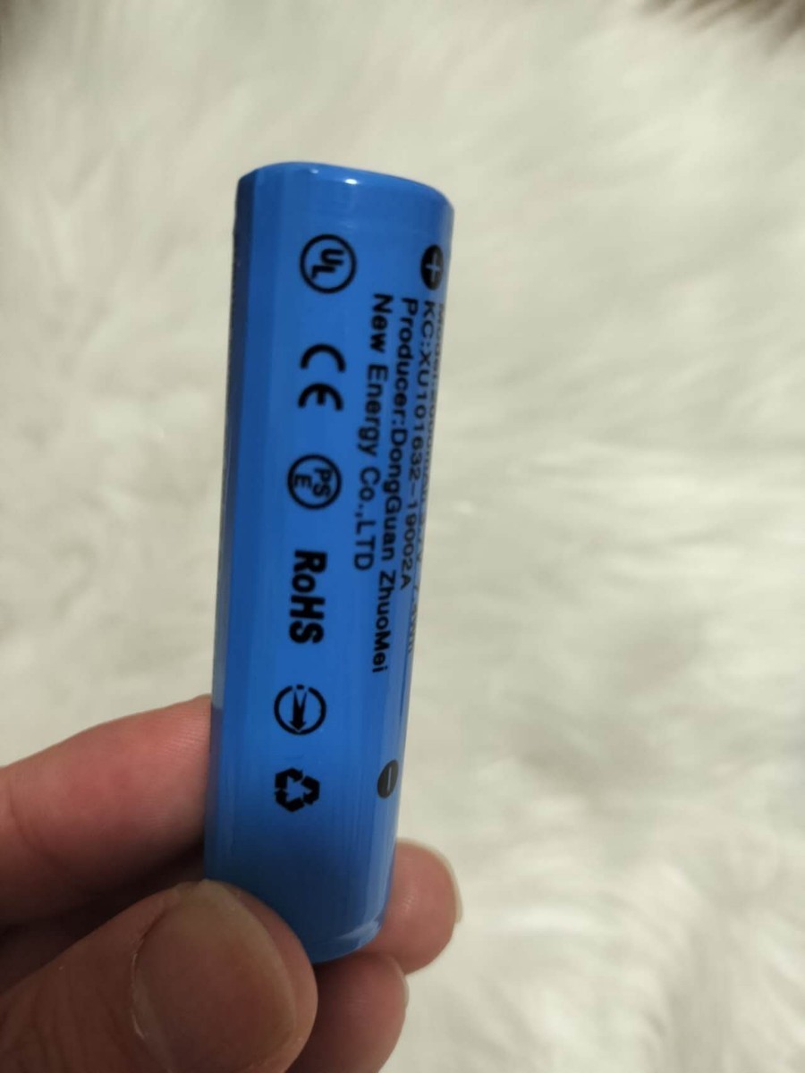 [4 pcs set ]18650 lithium ion battery battery height capacity 2000mAh 3.6V PSE certification 