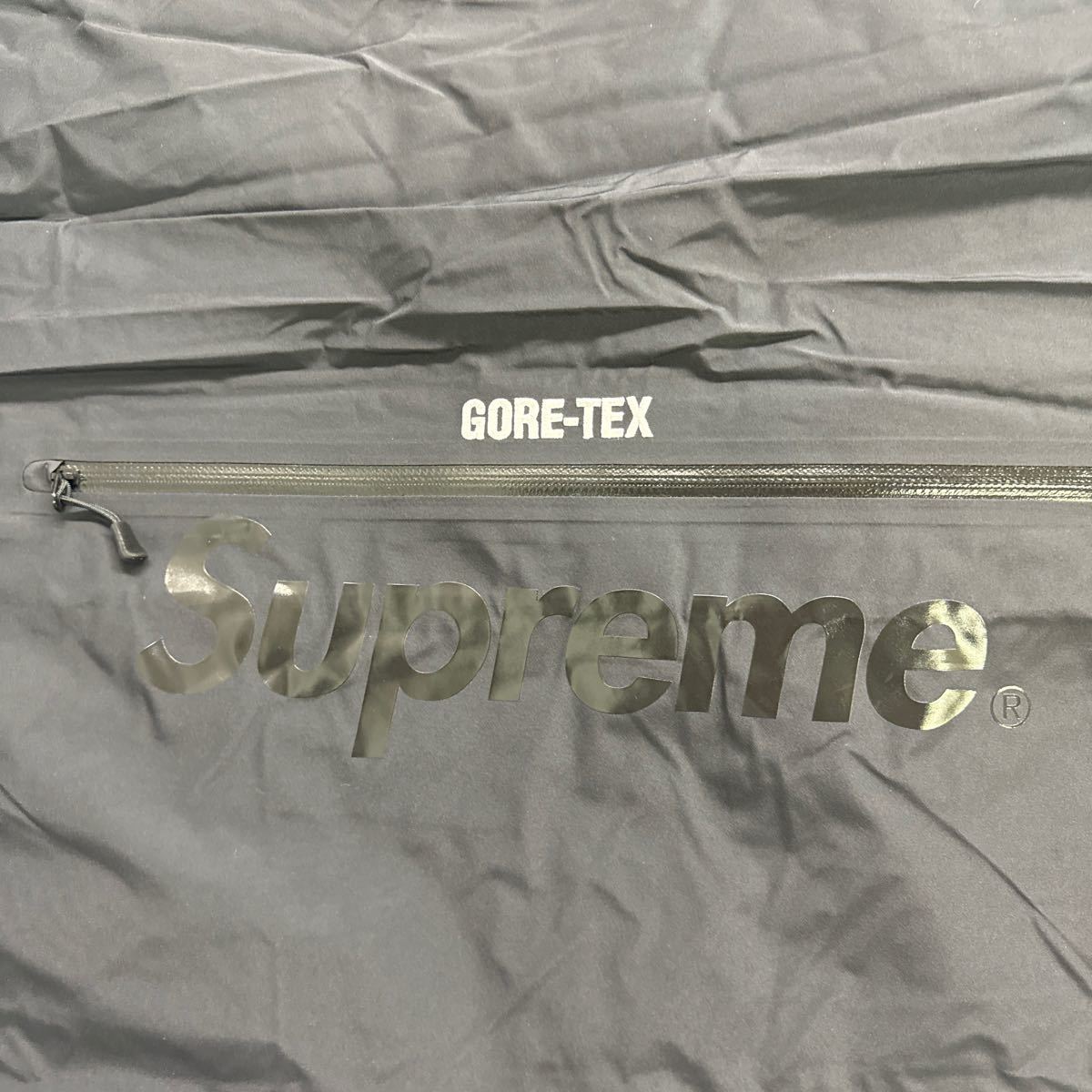 GORE-TEX supreme シュープリーム　新品未使用　希少サイズ　XL 700fill 送料込ゴアテックス Down_画像9