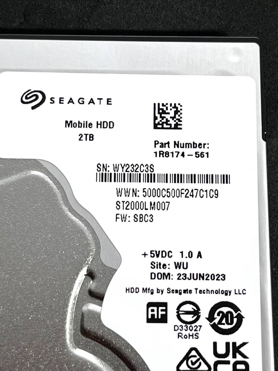 【送料無料】 ★ 2TB ★　Seagate　/　ST2000LM007　【使用時間：151ｈ】　2023年製　稼働極少　 2.5インチ 内蔵HDD/7mm厚/SATA 