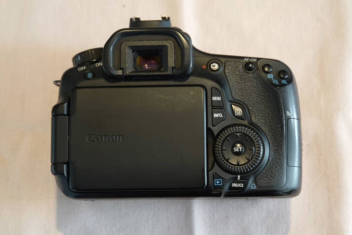  Canon EOS 60D 元箱・オマケあり　モニター不具合あり（撮影はOK）_画像6