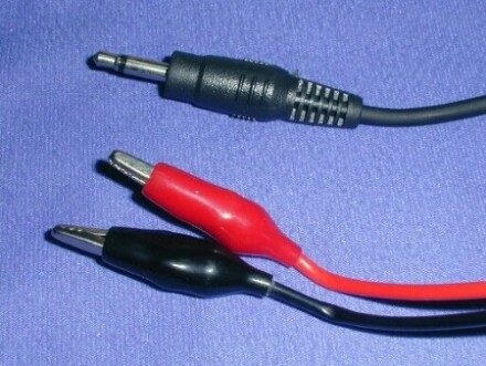 3.5mm Mini plug cord ( рубец msi зажим есть )