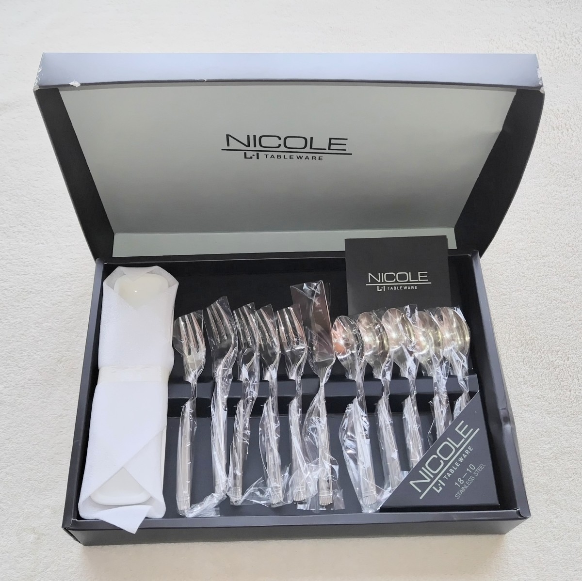 未使用品 NICOLE ニコル MORNING SET 12pcs スプーン フォーク 未使用品 NICOLE ニコル MORNING SET 12pcs スプーン フォーク