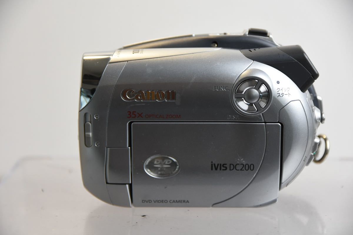  digital video camera Canon Canon iVIS DC200 240213W32