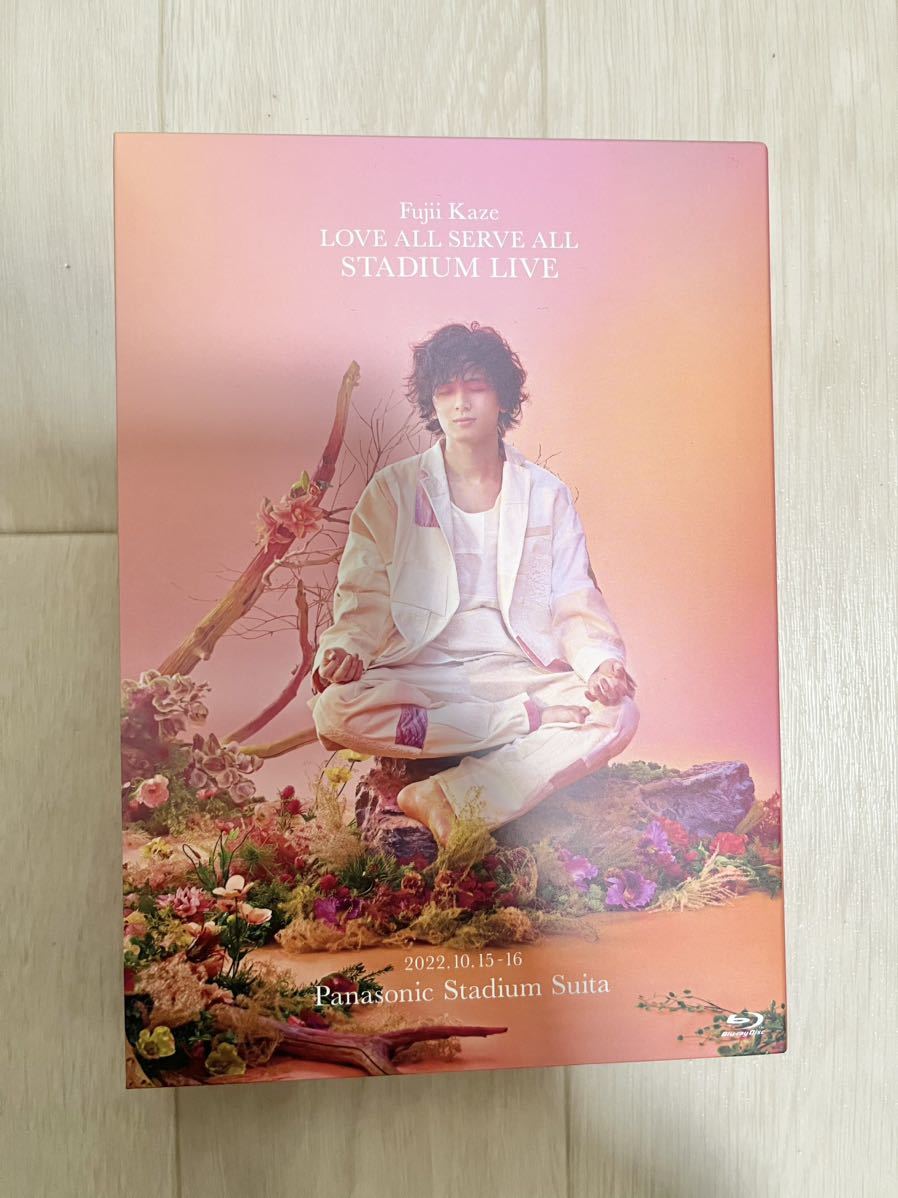 藤井風 Fujii Kaze LOVE ALL SERVE ALL STADIUM LIVE Blu-ray 藤井風 Fujii Kaze LOVE ALL SERVE ALL STADIUM LIVE Blu-ray