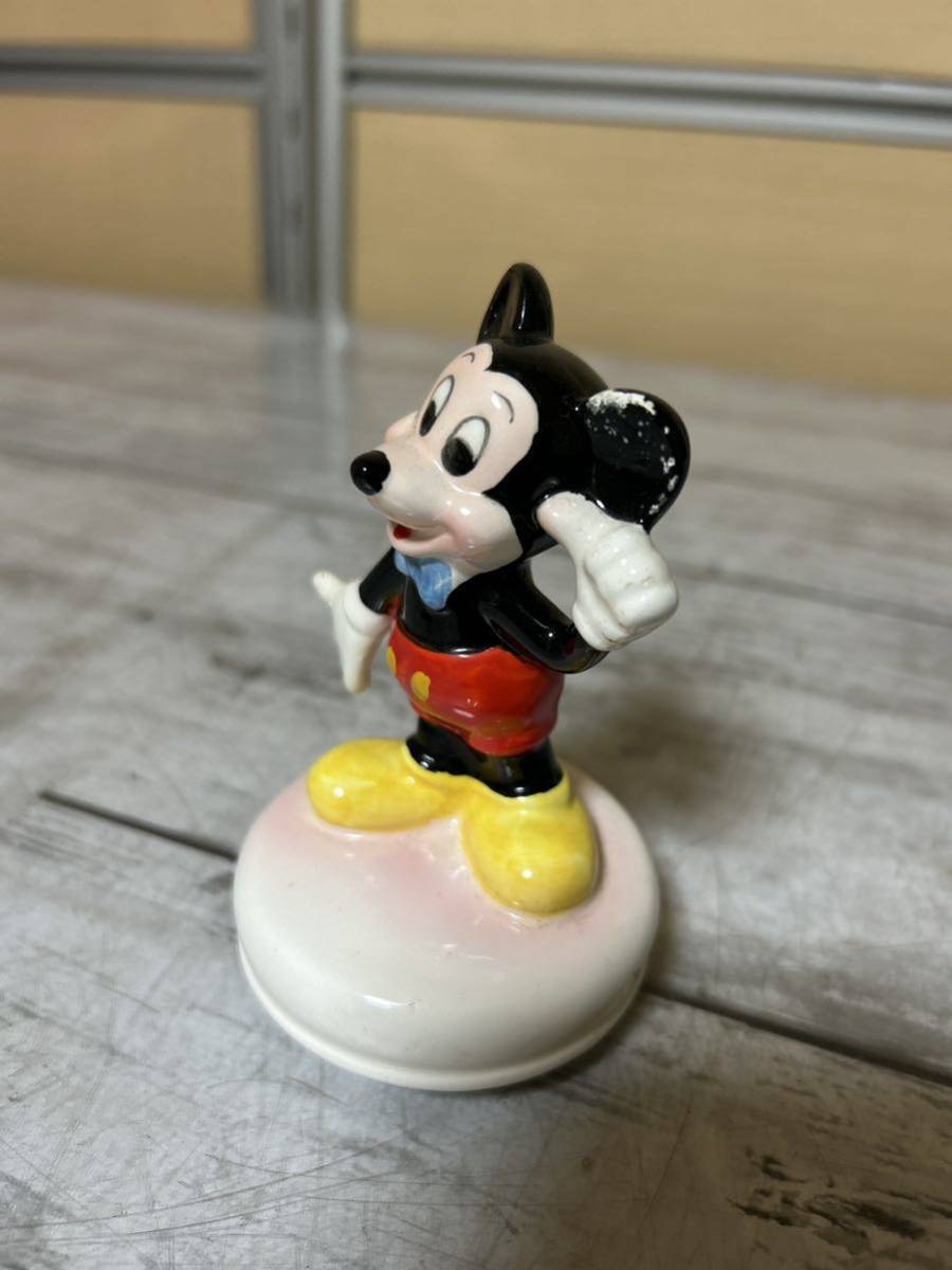 24A02-45R: ヴィンテージ　オルゴール　Disney　ミッキーマウス　昭和レトロ　当時もの　高さ11㎝　13㎝　ミッキーマウスマーチ_画像6
