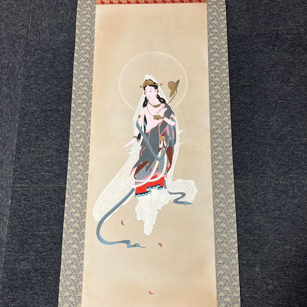 【模写】掛軸 絹本 仏画 仏教美術 箱無 同梱可能 N O.4894_画像2