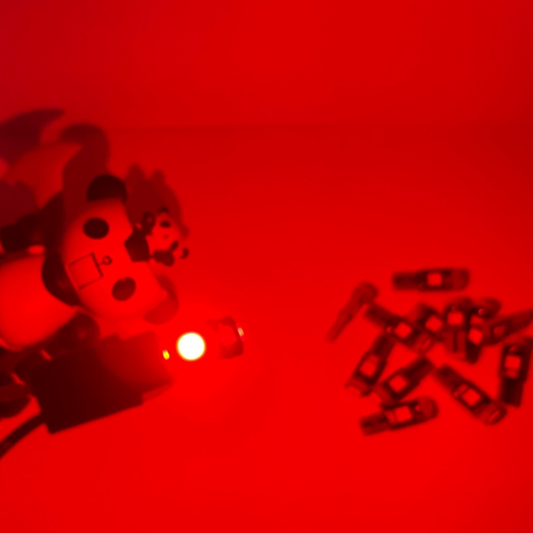 送料無料★5個セット最新型★T5/T6.5 LED★24v 拡散タイプ 赤色 メーター球 ルームランプ 灰皿照明 メーターパネル エアコン スイッチ 改造_画像2