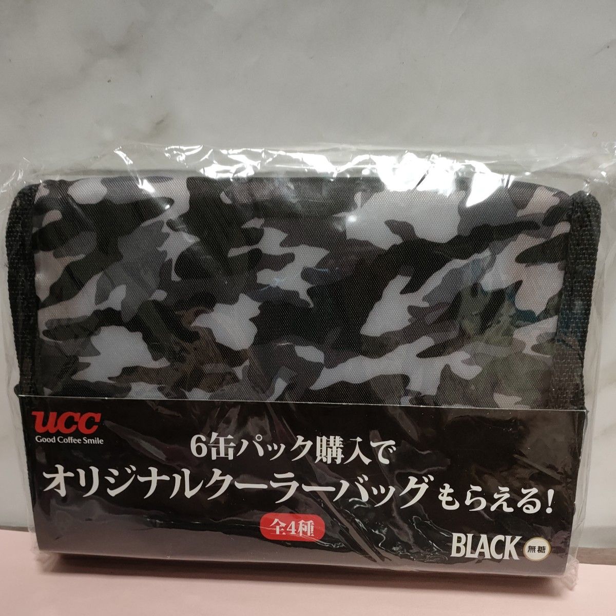 UCC BLACK オリジナルク―ラ―バッグ2個セット