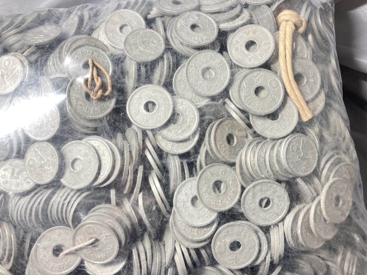 錫貨幣おまとめ　約12.6kgセット　品位90%以上 古銭　コイン 10銭錫貨　5銭錫貨など　大量　たくさん_画像7