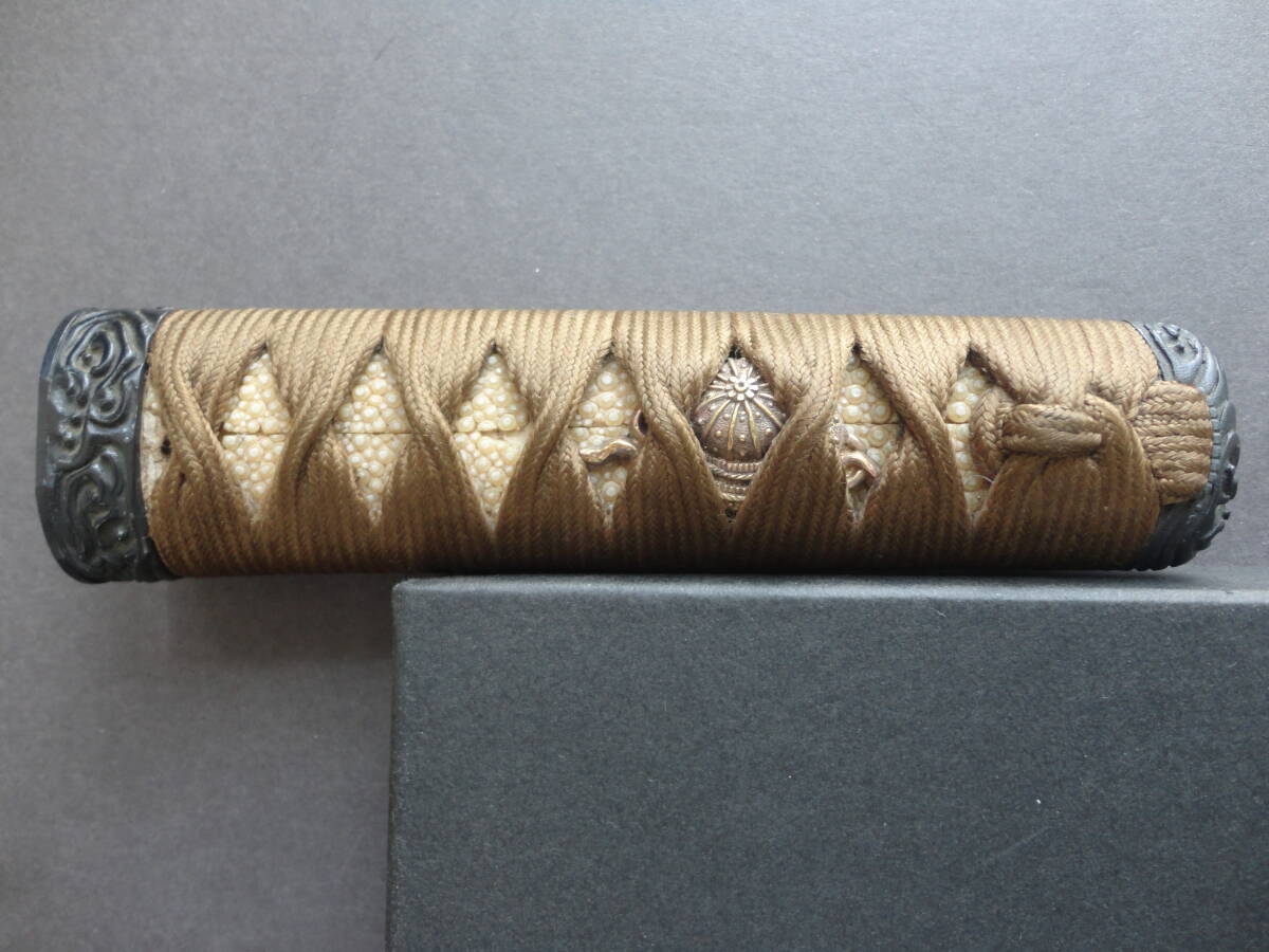 旧家蔵出し品：日本刀の柄　渦模様　兜金象嵌目貫　江戸時代_画像7