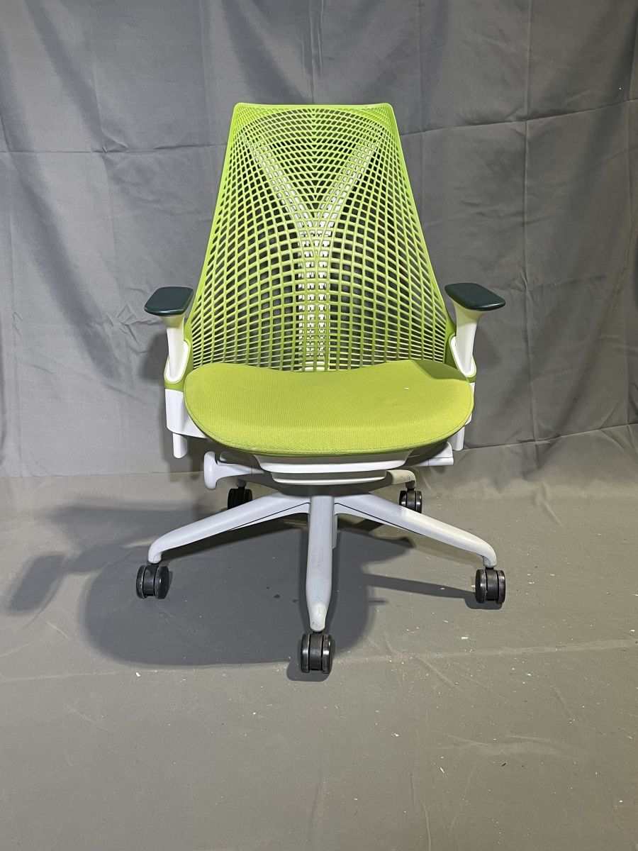 ★HermanMiller★ハーマンミラー セイルチェア ミドルバック 肘付 モデル：AS1YA22HA★現状引き渡し★_画像1