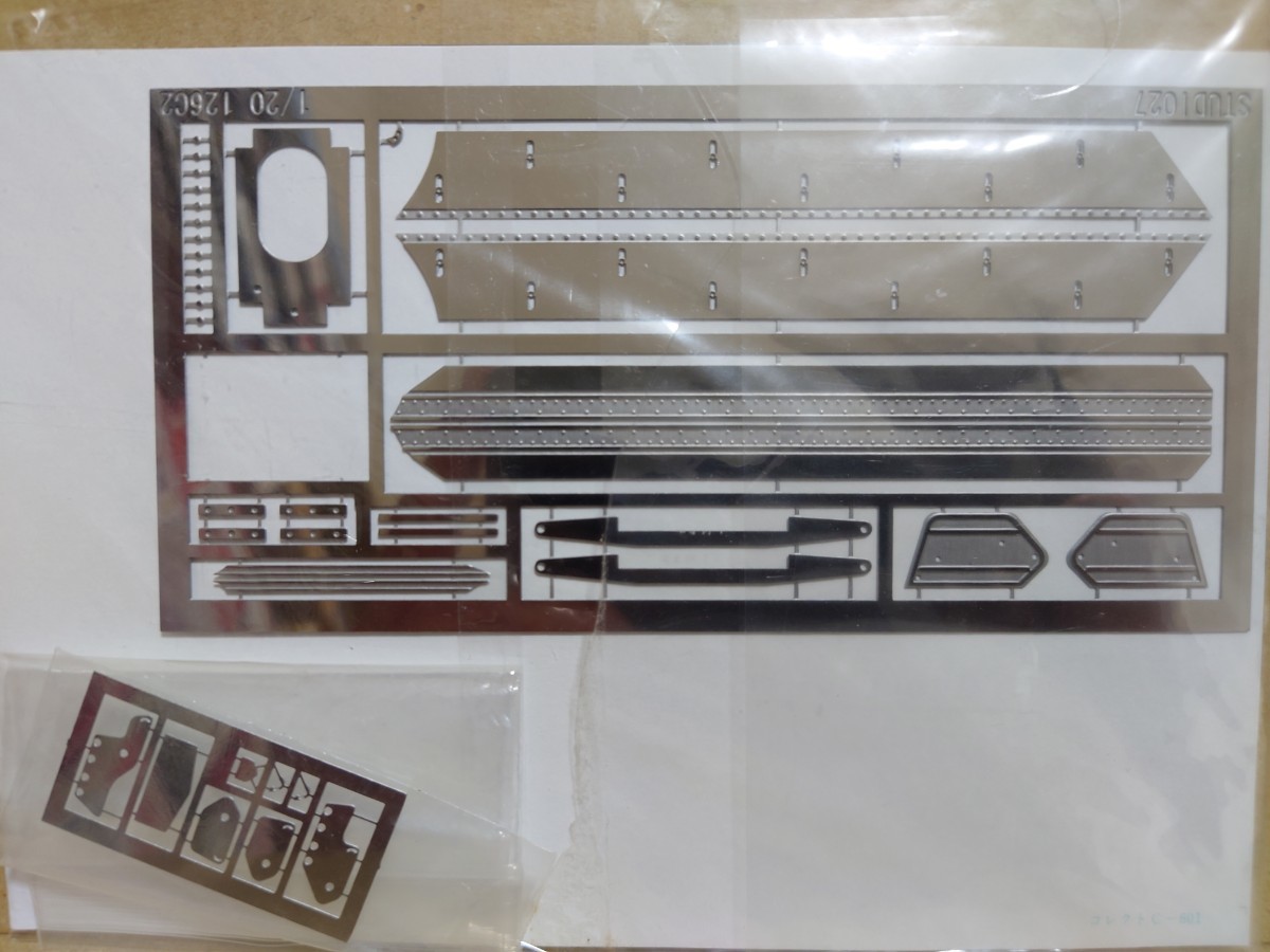 Yahoo!オークション - 1/20 フェラーリ126C2 スタジオ27 ジャンク Yahoo!オークション - 1/20 フェラーリ126C2 スタジオ27 ジャンク