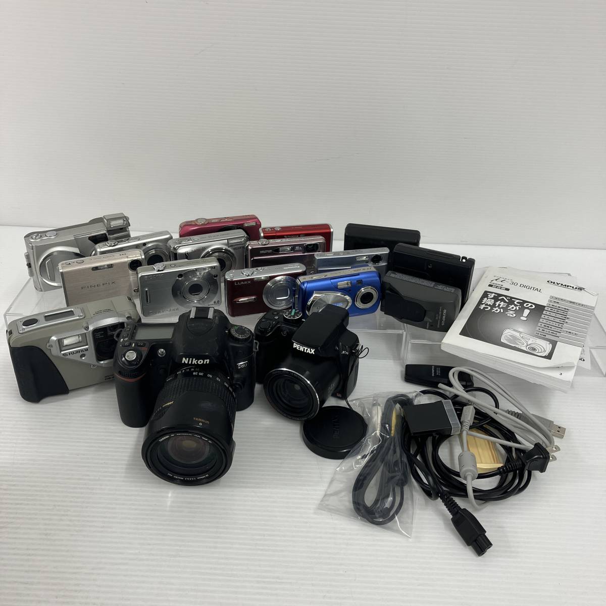 2401KKK-005 Nikon ニコン/OLYMPUS オリンパス 等 デジタルカメラ コンパクトカメラ 大量おまとめ ジャンク品_画像1