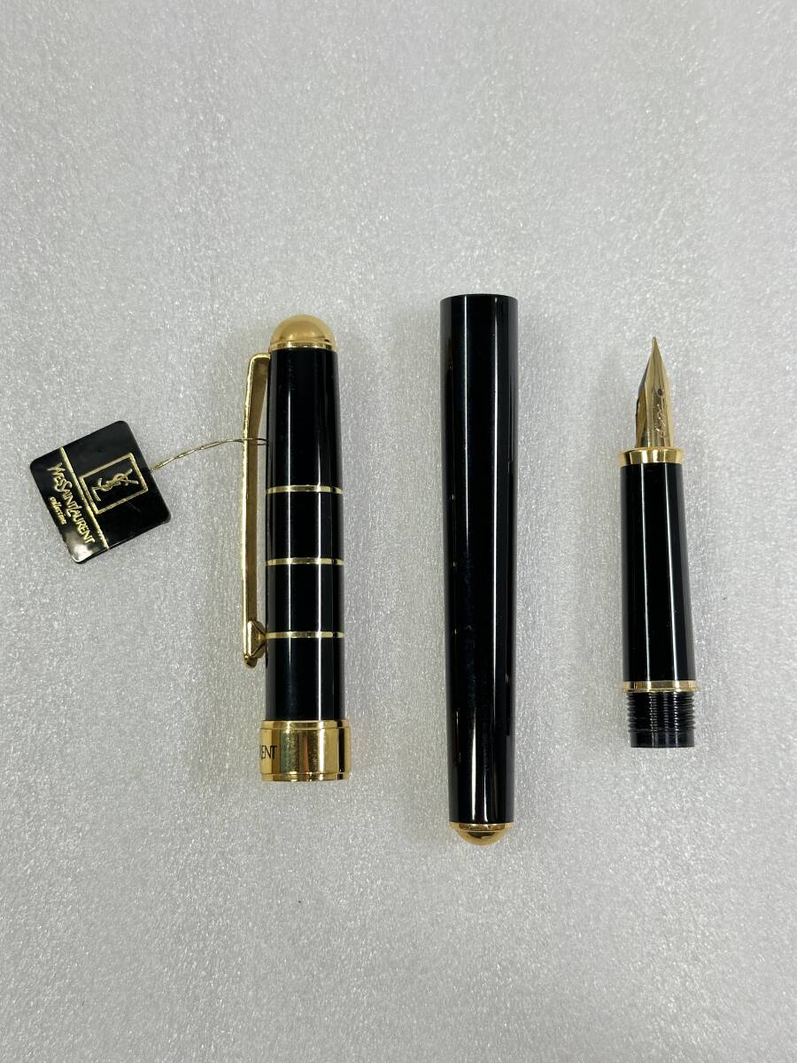 B【新品｜昭和レトロ】YVES SAINT LAUREN イヴ・サンローラン 万年筆 ブラック系 YSLロゴ入り タグ付_画像6