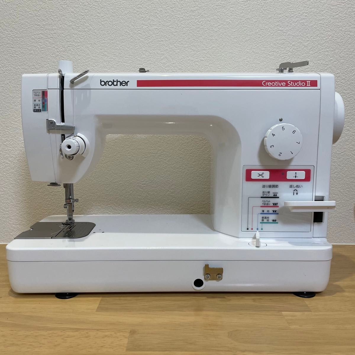 超美品】ブラザー 職業用ミシン TAT7602 クリエイティブスタジオ 超美品】ブラザー 職業用ミシン TAT7602 クリエイティブスタジオ