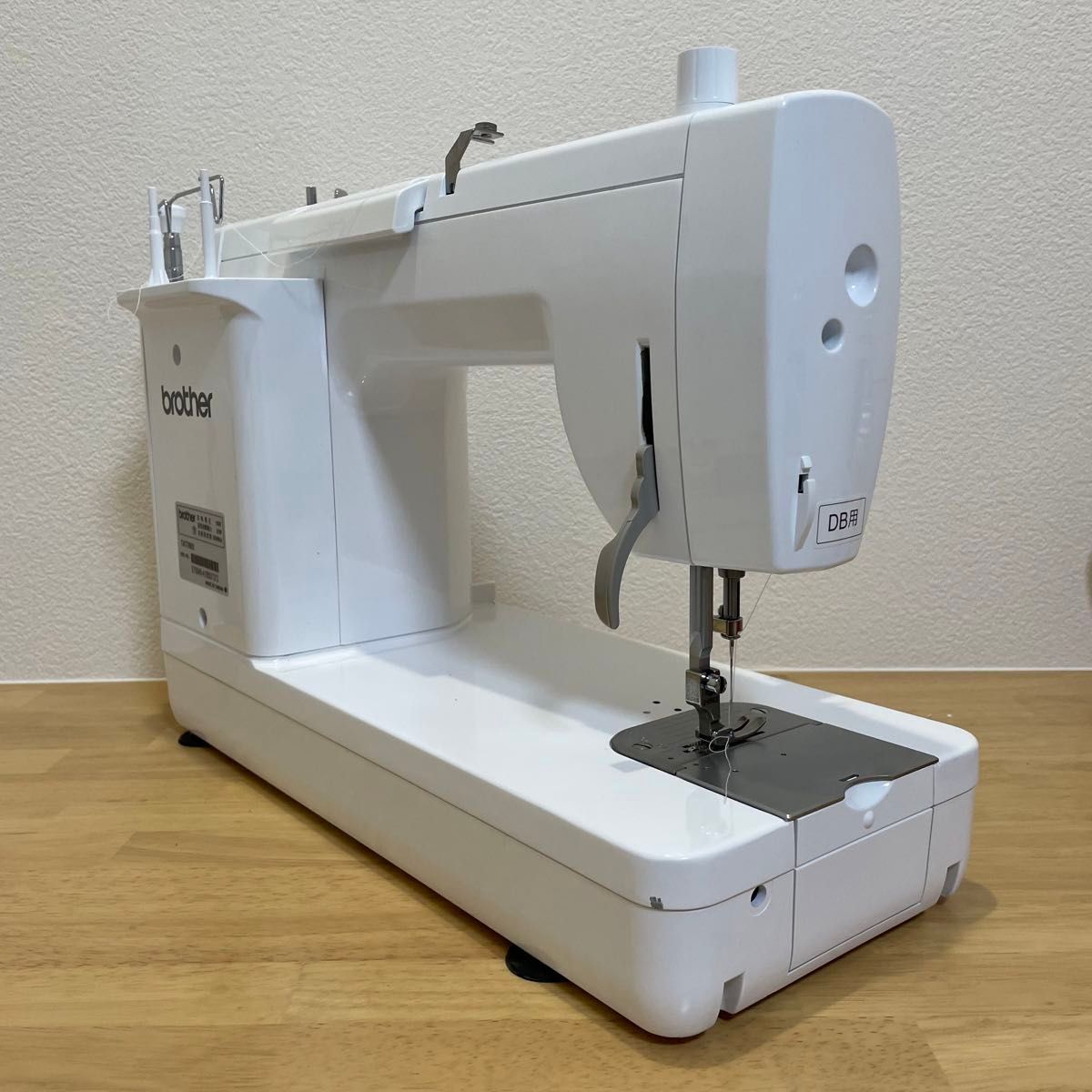 超美品】ブラザー 職業用ミシン TAT7602 クリエイティブスタジオ 超美品】ブラザー 職業用ミシン TAT7602 クリエイティブスタジオ