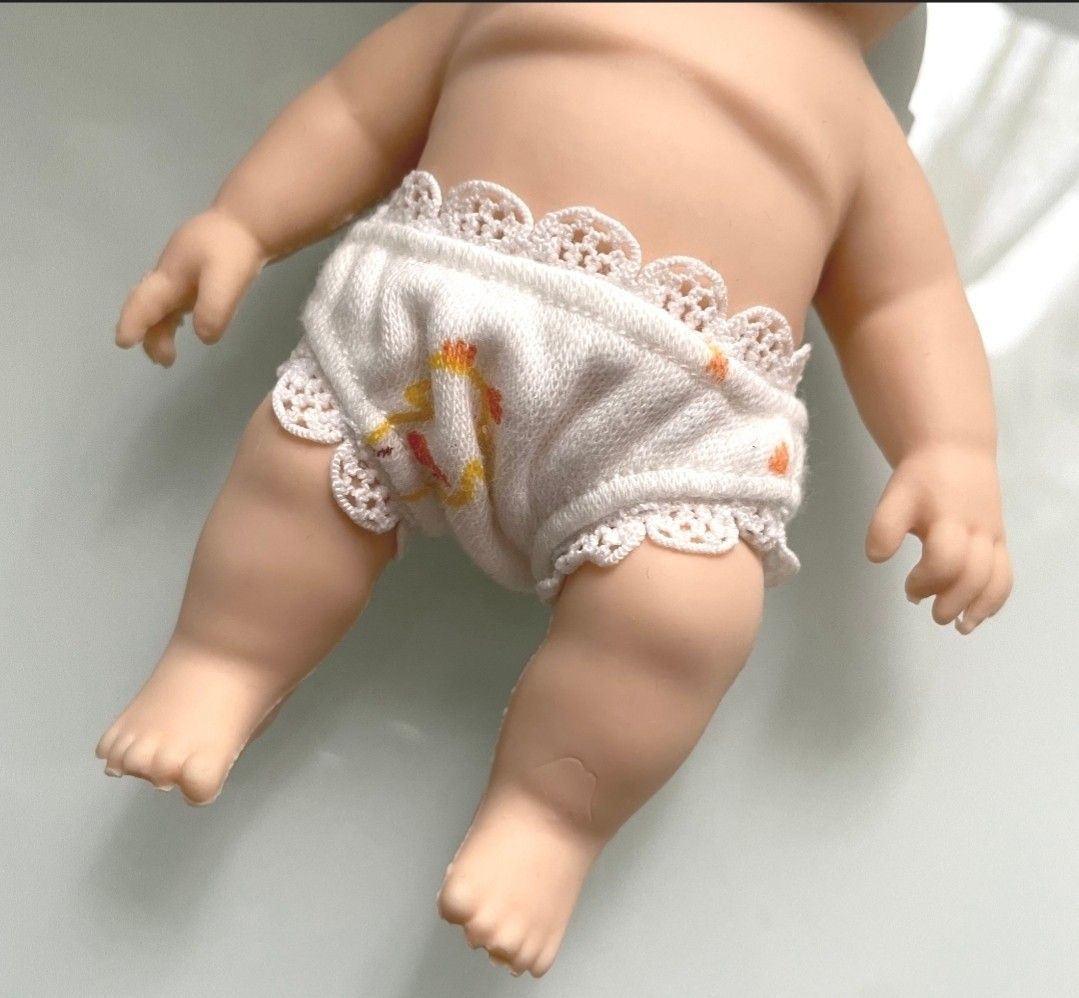 アグリーベイビーズ 服 パンツ コスチューム コスプレ 人形 14cm  ひよこ 赤ちゃん  ベイビーズ 新品