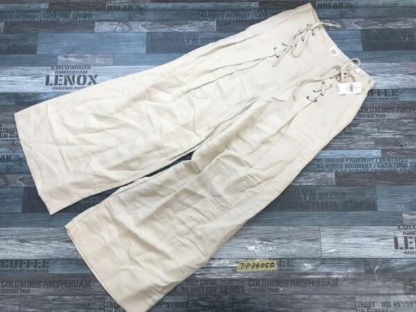  tag attaching new goods!GAP Gap lady's flax rayon race up wide pants 00 beige 