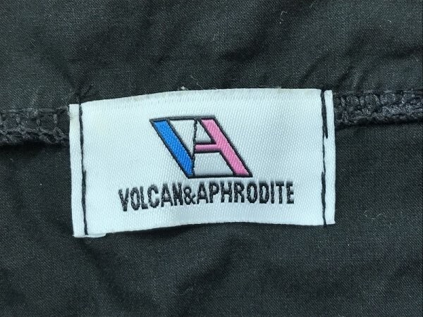 VOLCAN&APHRODITE ヴォルカンアンドアフロダイティ メンズ カラー切替 薄手 ジップジャケット FREE 白黒赤の画像2
