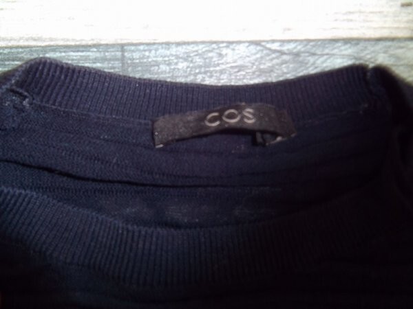 COS lady's border see-through knitted so- small size XS navy blue 